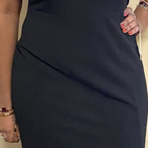 Formal Dress - Picture 2 of 3